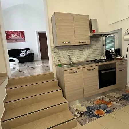 Apartment Lips House *