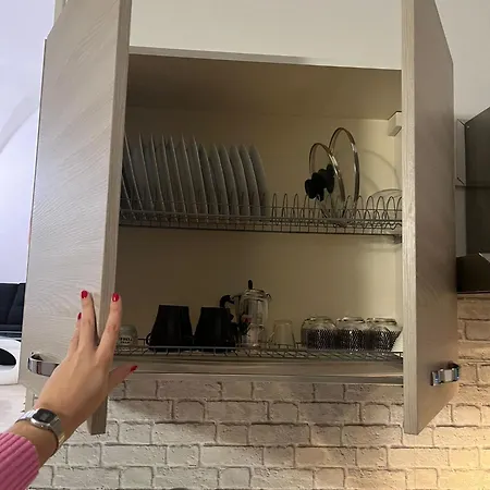 Lips House Apartment